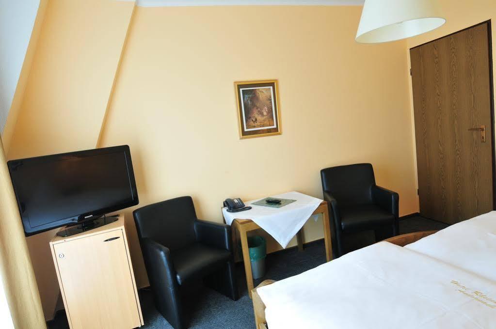 Panorama Hotel Rheinkrone Andernach Esterno foto