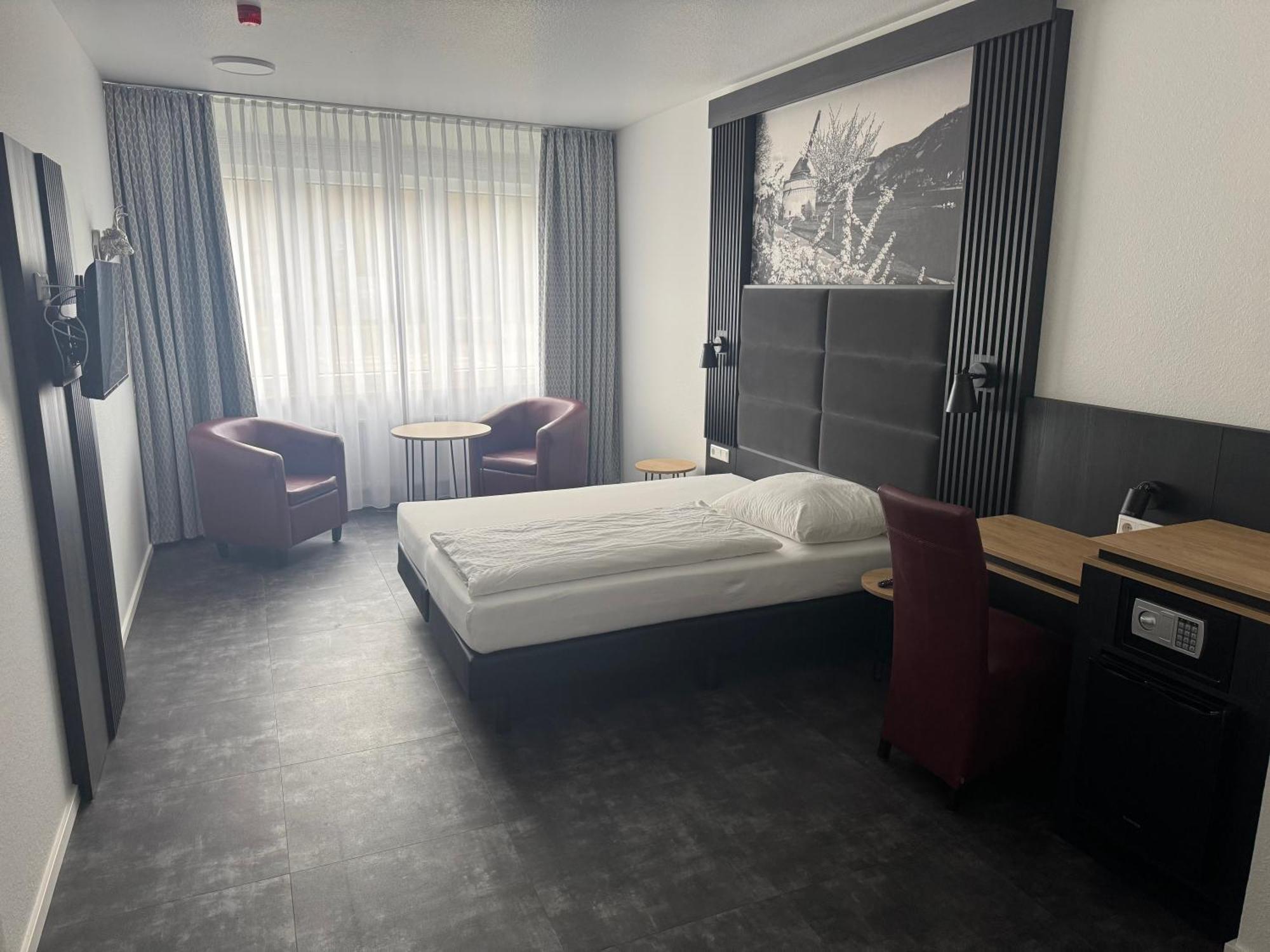 Panorama Hotel Rheinkrone Andernach Esterno foto